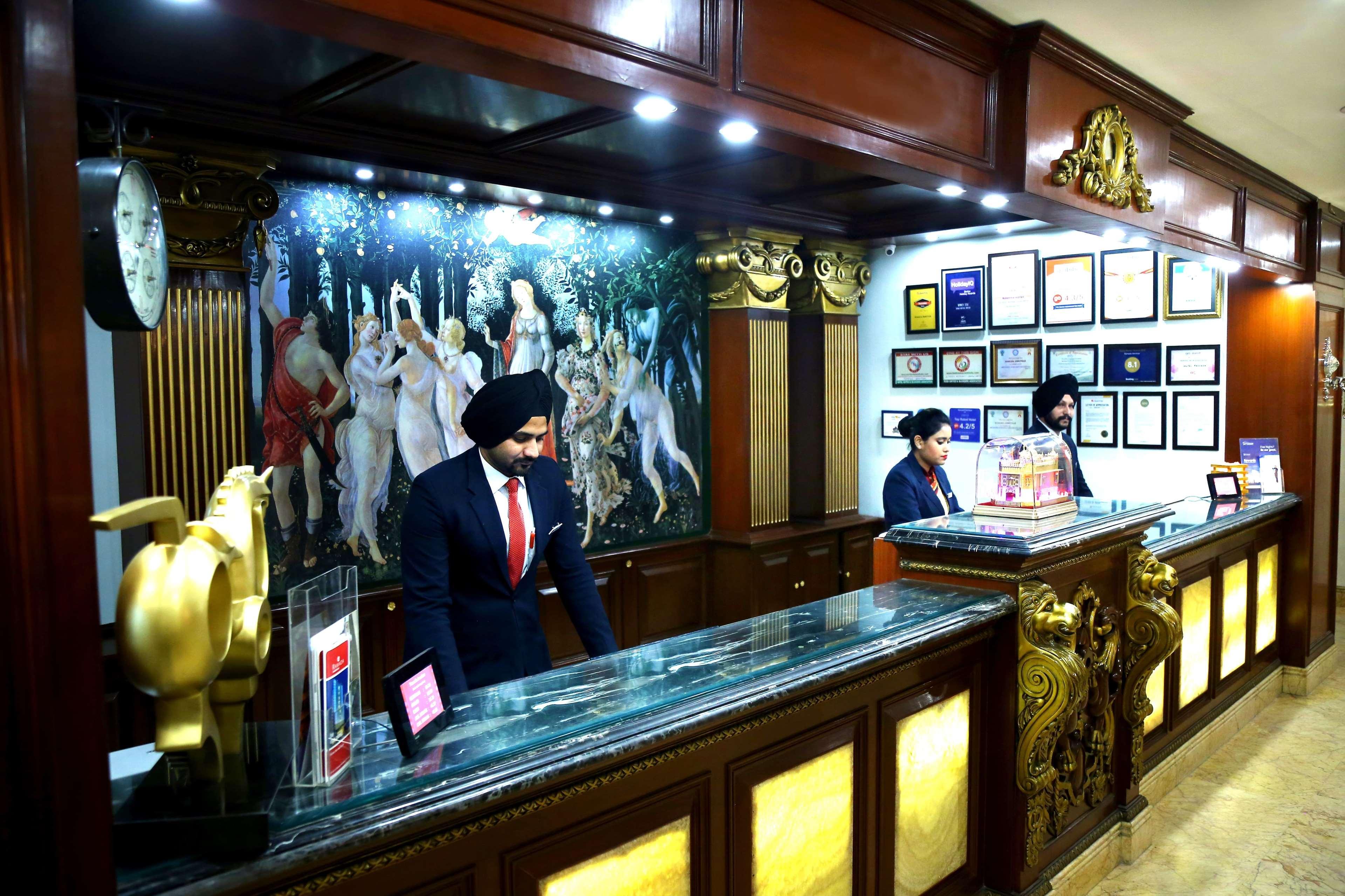 Hotel Ramada By Wyndham Amritsar Extérieur photo