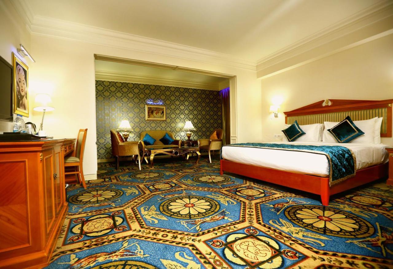 Hotel Ramada By Wyndham Amritsar Extérieur photo